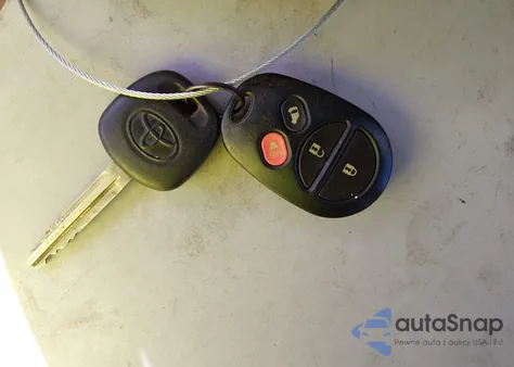 2005 Toyota Sienna Le из США, поврежденный, VIN 5TDZA23C65S352736